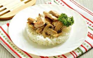 Как приготовить мясо с грибами на сковороде быстро