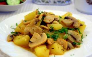 Как вкусно потушить картошку с грибами шампиньонами на сковороде