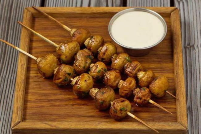 Как вкусно приготовить шампиньоны целиком