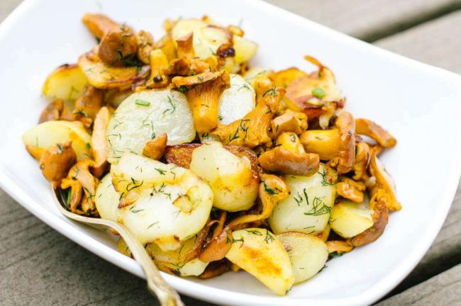 Жареный картофель с грибами: секреты приготовления