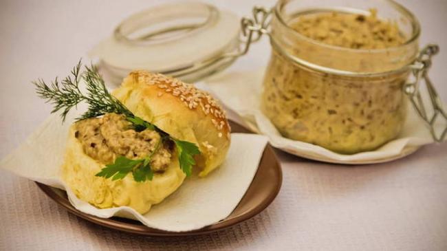 Простые и вкусные рецепты грибной икры из шампиньонов