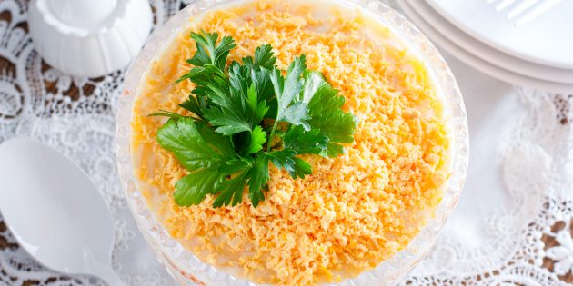 Как приготовить салат с печенью, морковью и огурцом