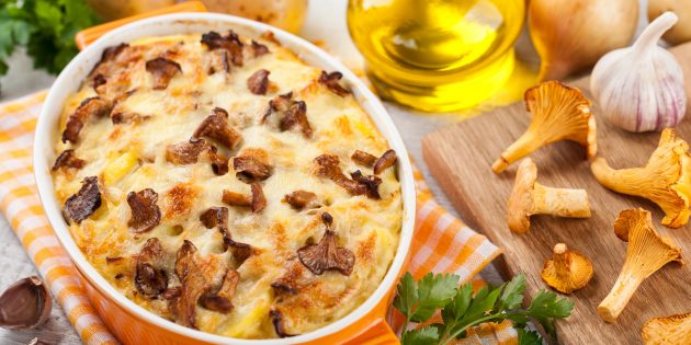 Гратен из картофеля с лисичками