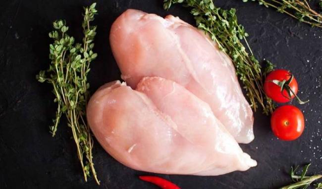 Свежее куриное филе Курица для шашлыка
