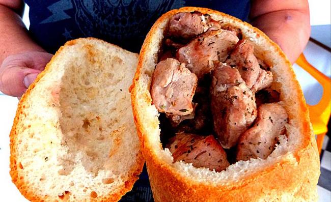 Шашлык в хлебной буханке Мясо в буханке