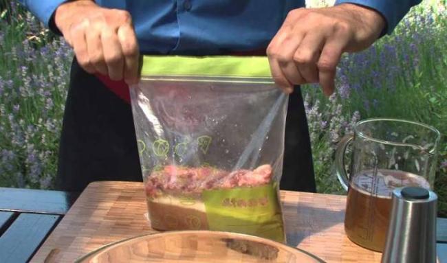 Маринование свиных рёбрышек в светлом пиве Рёбрышки и пиво
