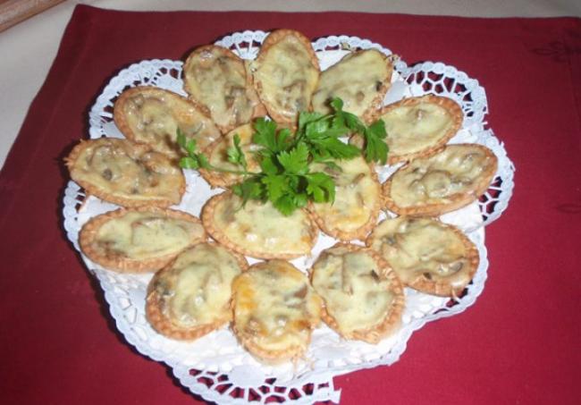 Как вкусно приготовить тарталетки с грибами на праздничный стол