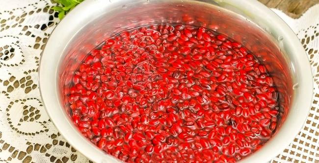 Вымачивание барбариса в воде Барбарис в воде