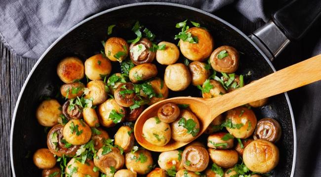 Целые шампиньоны, что можно приготовить