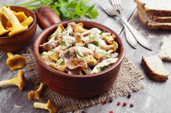Рагу из лисичек, овощей и курицы Грибное рагу с курицей