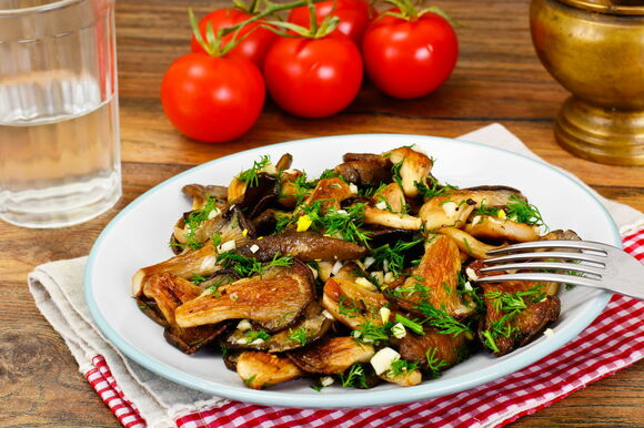 Как быстро и вкусно засолить вешенки в домашних условиях