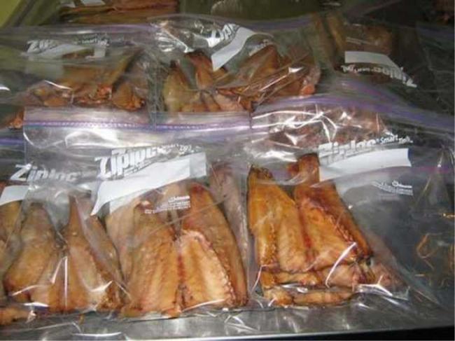 Хранение трески Копченая треска в вакуумных пакетах