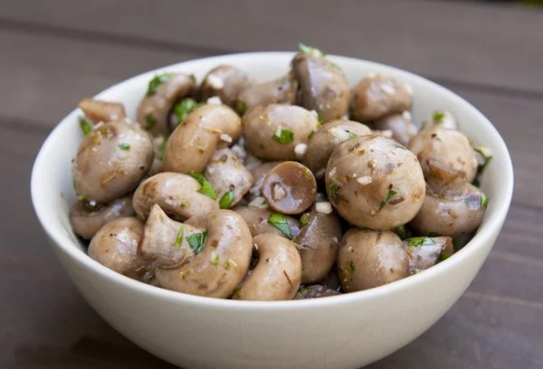 Как солить грибы вкусно, быстро на зиму в банках. Рецепт с фото в домашних условиях