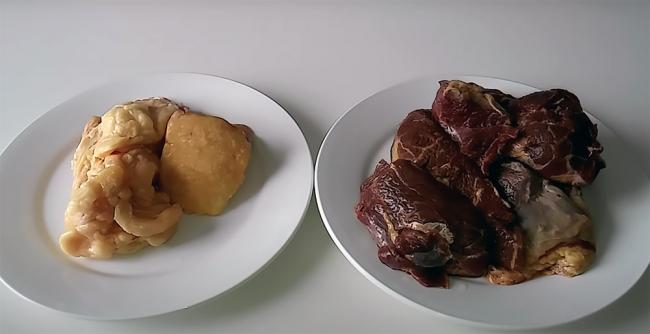 Ингредиенты для приготовления варёной конской колбасы Конина и жир для варки
