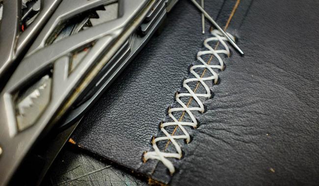 Пошив сумки для мангала из кожаных лоскутков Кожа и игла