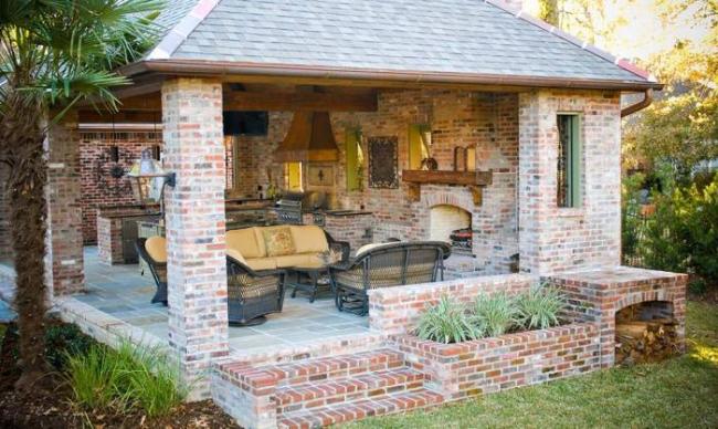 Летняя кухня с мангалом из кирпича Летняя кухня из кирпича