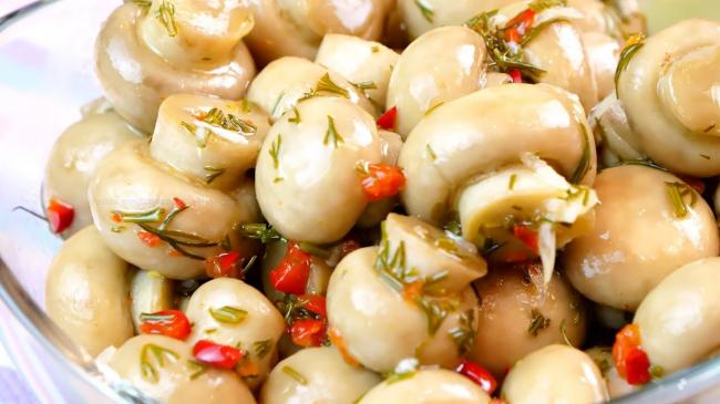 Быстрые маринованные грибы в домашних условиях! Беспроигрышная закуска к новогоднему столу! - YouTube