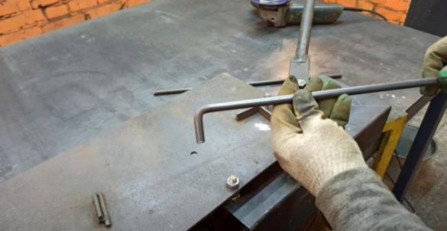 Изготовление ножек для подставки под казан Ножки для подставки