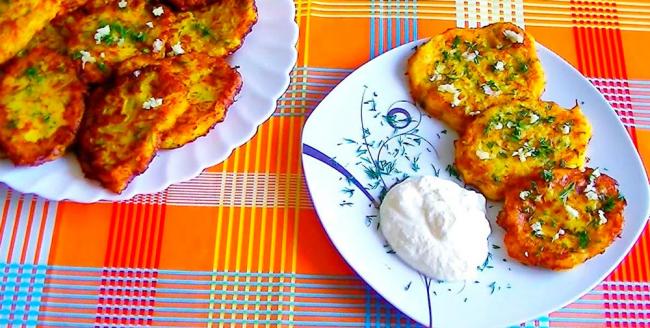 Оладьи из кабачков и моркови Оладьи из кабачков