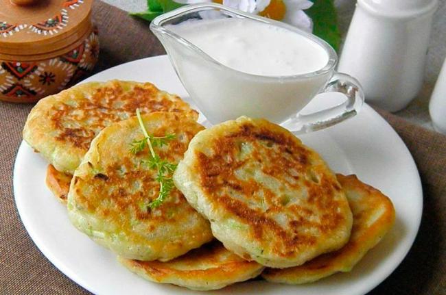 Оладьи кабачковые на кефире Оладьи кабачковые