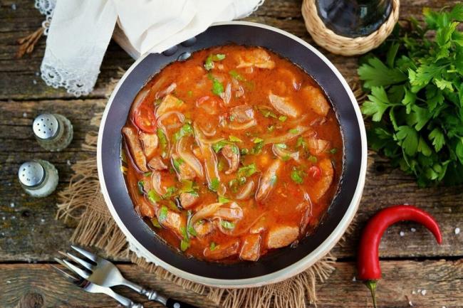 17 простых и вкусных рецептов грибов в томате на зиму