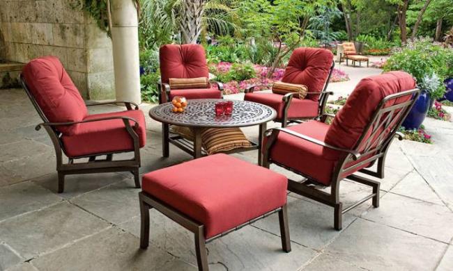 Деревянная мебель с подушками со съёмными чехлами Патио и подушки