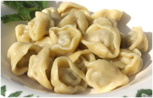 Пельмени с грибами, рецепт с фото, как приготовить пельмени - пивной ресторан Бургомистр в центре Москвы