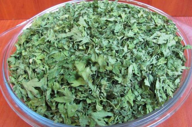 Высушенная в аэрогриле петрушка Петрушка из аэрогриля