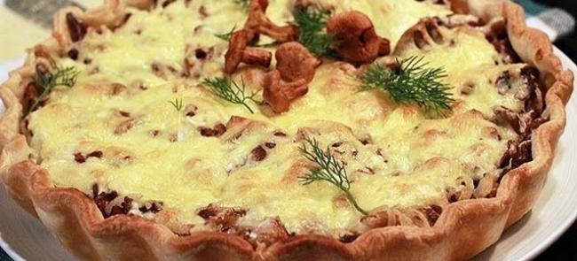 Тарт с маринованными грибами и картофелем