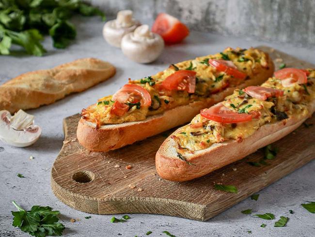 Пицца с курицей в багете - Микротрип