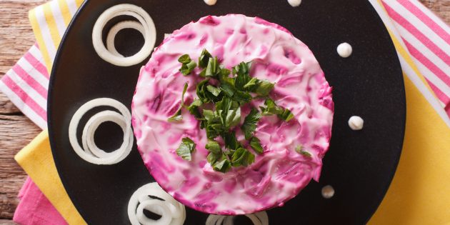 Салат из куриной печени, свеклы и моркови: простой рецепт
