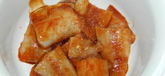 Куски сома в кетчупе Сом и кетчуп