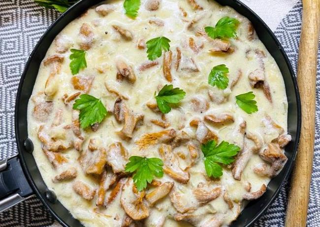 Соус из лисичек - пошаговый рецепт с фото. Автор рецепта Ирина Фаткулина. - Кухонная плита