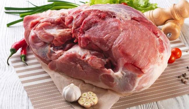 Свиная лопатка для приготовления ветчины Свиная лопатка для ветчины