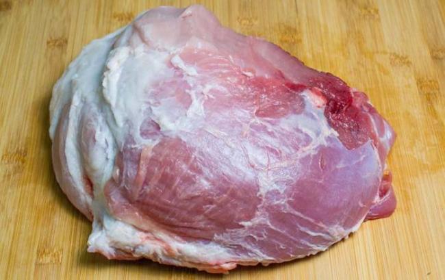 Свиной окорок для приготовления ветчины Свиной окорок для ветчины
