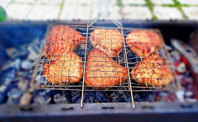 Приготовление тунца на решётке Тунец на решётке