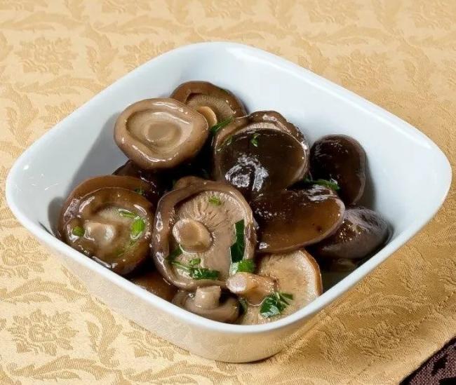 Как очень вкусно замариновать чернушки на зиму