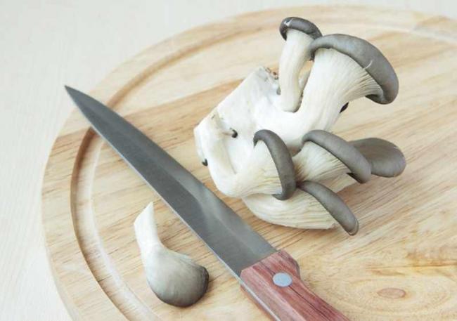 Как вкусно запечь вешенки в духовке
