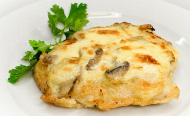 Что можно приготовить из куриной грудки и шампиньонов