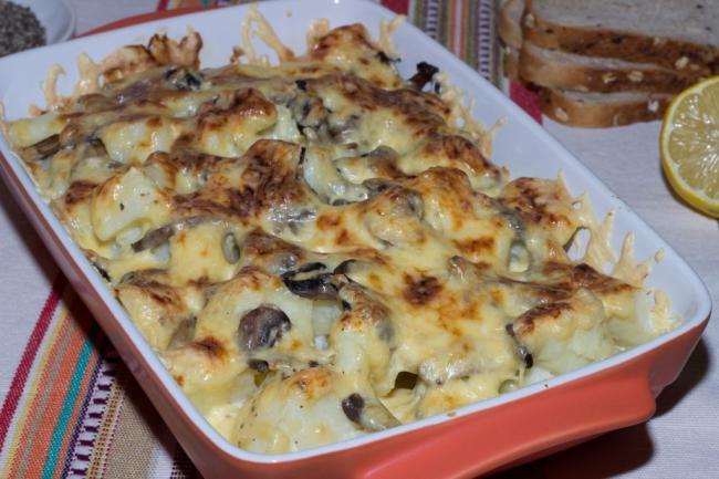 Как пожарить вешенки на сковороде с луком и сметаной