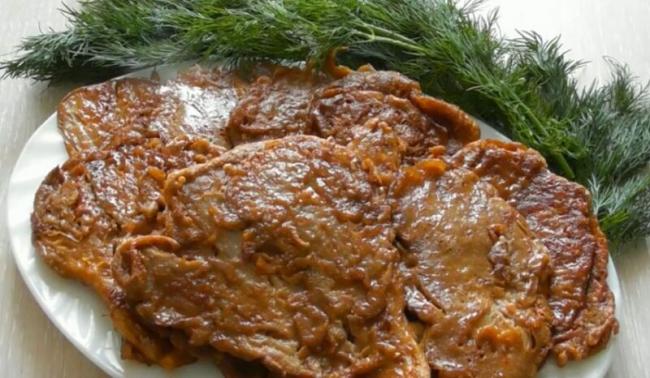 Как приготовить вешенки с луком на сковороде и в духовке