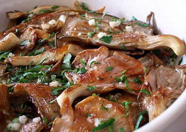 Жареные маринованные вешенки - пошаговый рецепт с фото. Автор рецепта Нелли. - Кухонный коврик