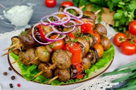 Шашлык из грибов в духовке: как сделать его быстро и вкусно?